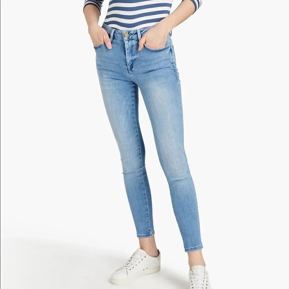 FRAME
Le One faded mid-rise skinny jeans